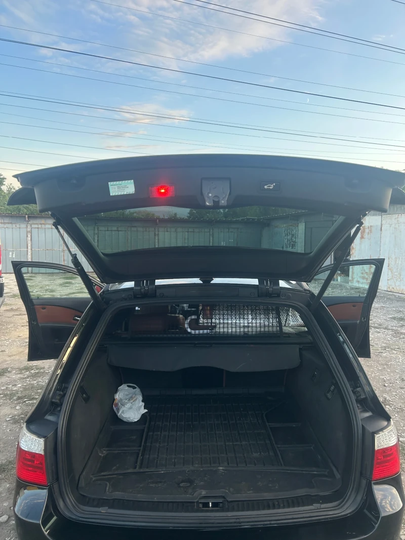 BMW 530, снимка 12 - Автомобили и джипове - 52302077