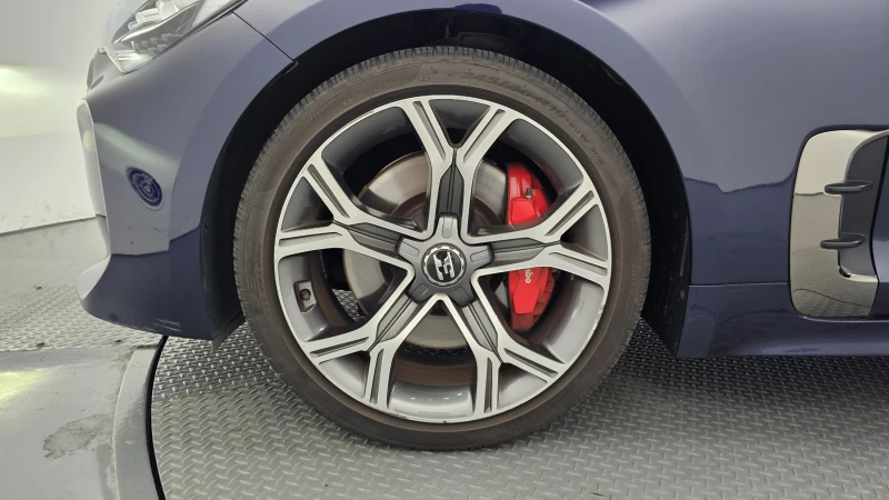 Kia Stinger 2.0T AWD PLATINUM, снимка 5 - Автомобили и джипове - 52494054