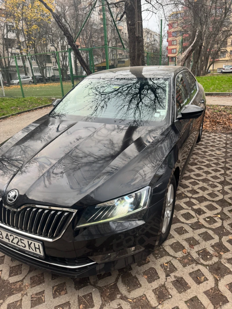 Skoda Superb, снимка 2 - Автомобили и джипове - 52641479