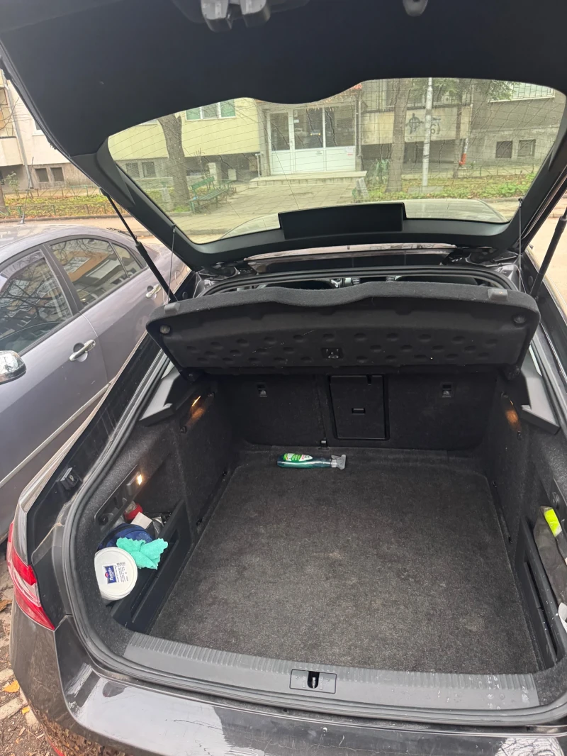 Skoda Superb, снимка 11 - Автомобили и джипове - 52641479