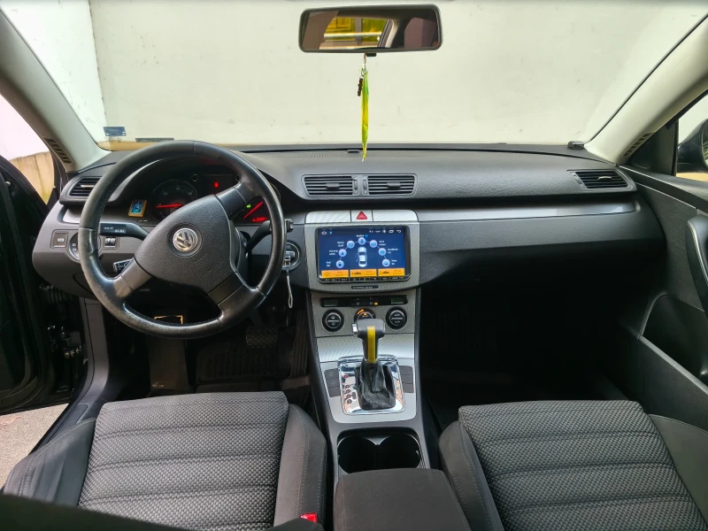 VW Passat, снимка 8 - Автомобили и джипове - 52732652