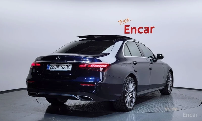 Mercedes-Benz E 350, снимка 2 - Автомобили и джипове - 52827044