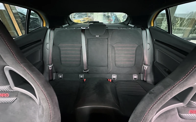 Renault Megane R.S. 300 Trophy, снимка 8 - Автомобили и джипове - 53273312