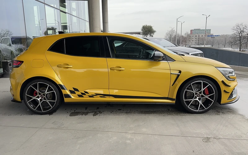 Renault Megane R.S. 300 Trophy, снимка 3 - Автомобили и джипове - 53273312