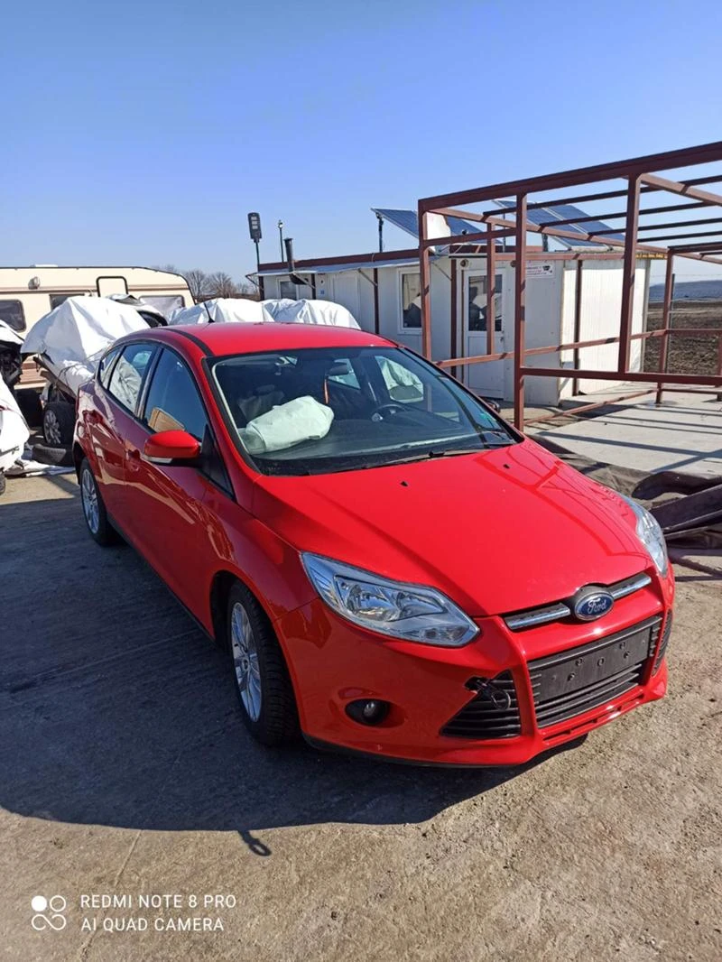 Ford Focus 2 бр. 1,0 i, снимка 3 - Автомобили и джипове - 32490973