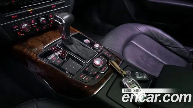 Audi A6 3.0 TFSI Quattro, снимка 12 - Автомобили и джипове - 54320235