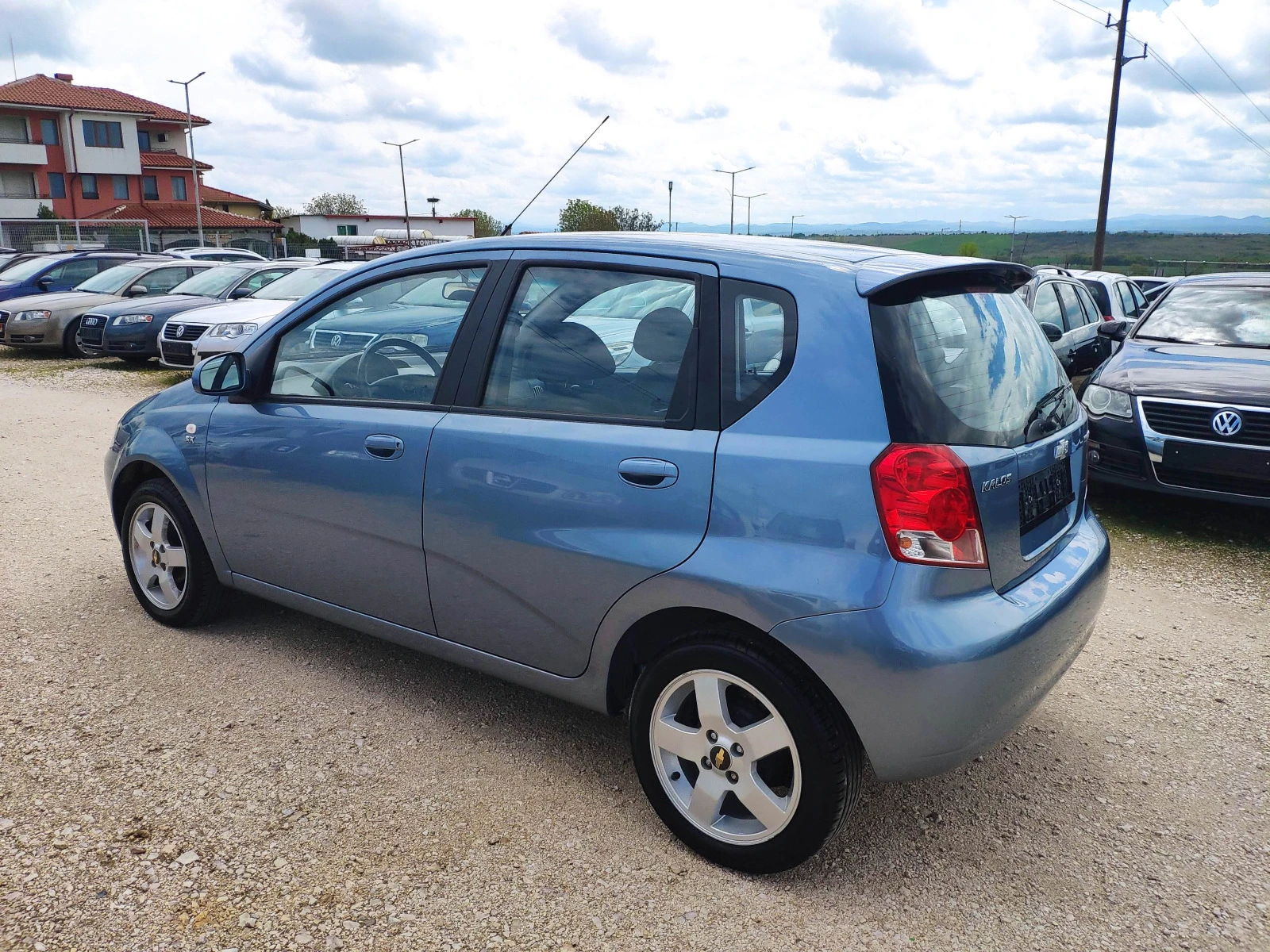 Chevrolet Kalos 1.4i - изображение 4