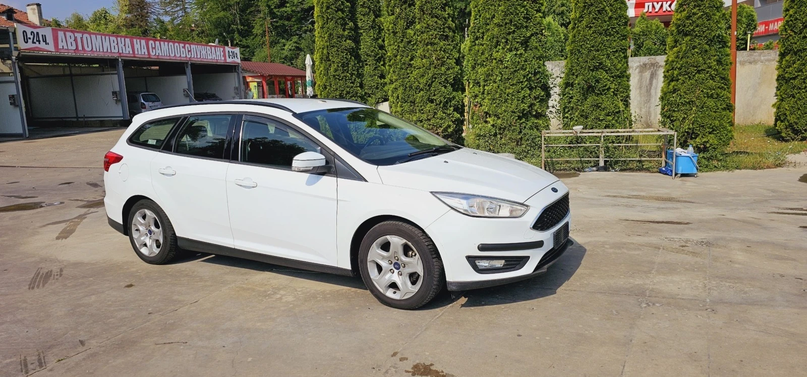 Ford Focus 1.6i-120кс-Газ.Инж.-Led* Navi*  - изображение 4