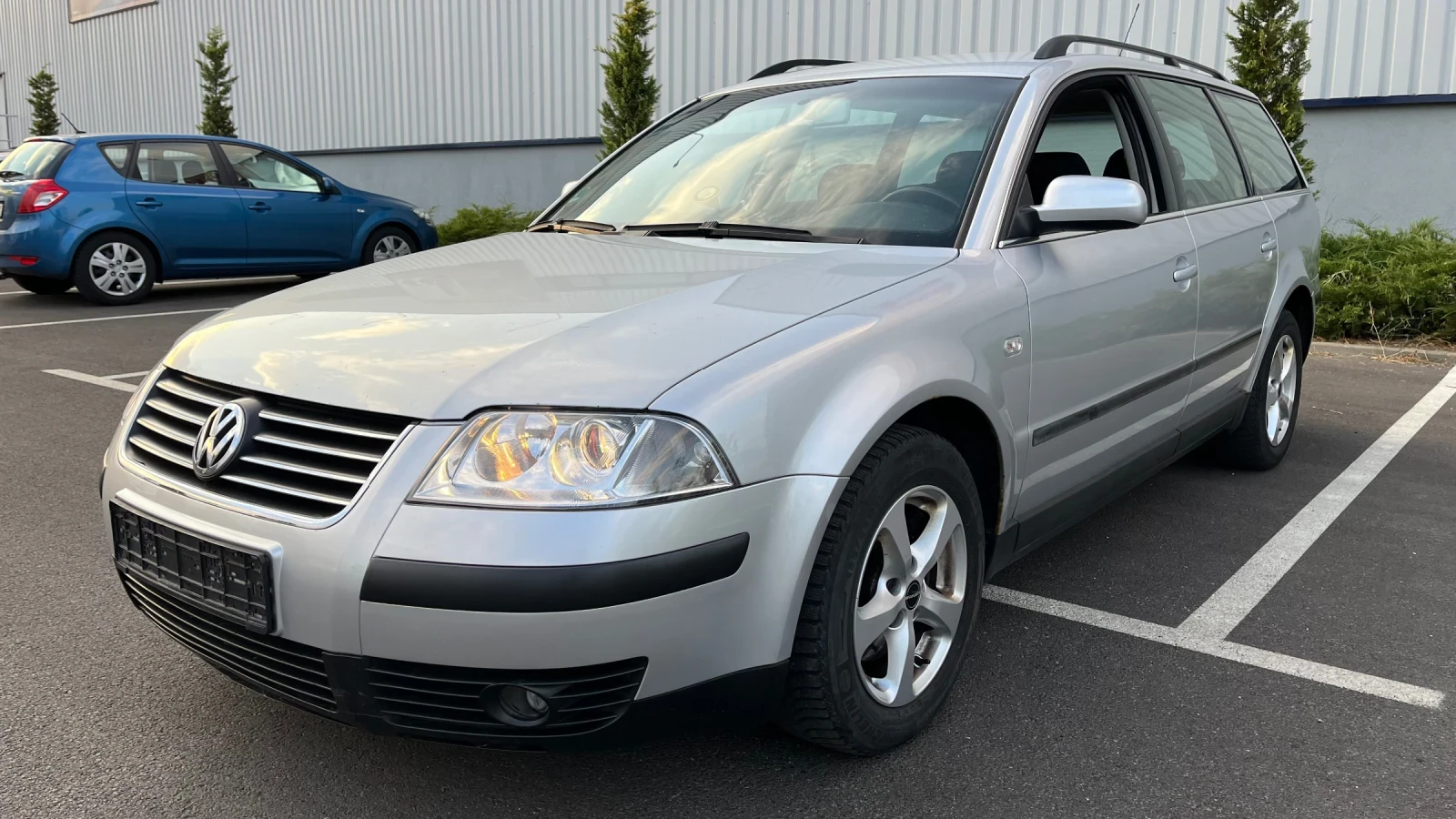 VW Passat 1.8Т, 5-ца комби - изображение 3