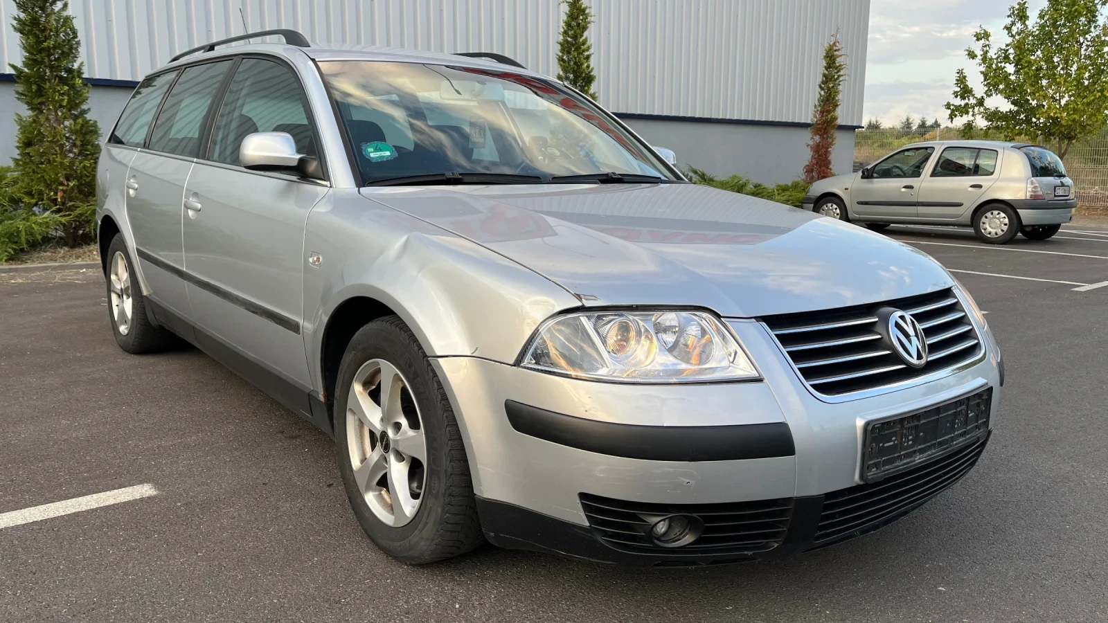 VW Passat 1.8Т, 5-ца комби - изображение 5