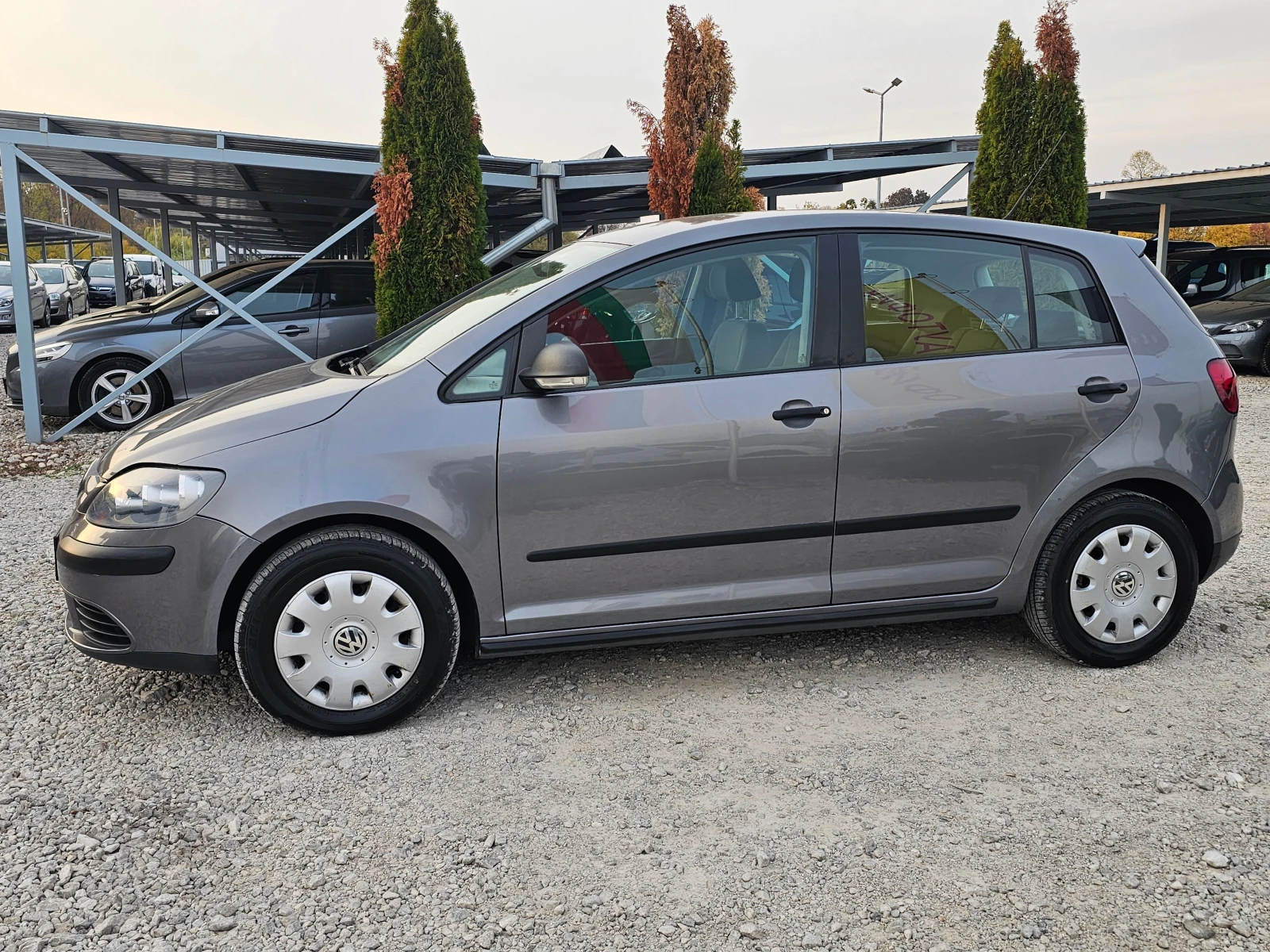 VW Golf Plus 1.9 TDI КЛИМАТРОНИК 90 кс  - изображение 6