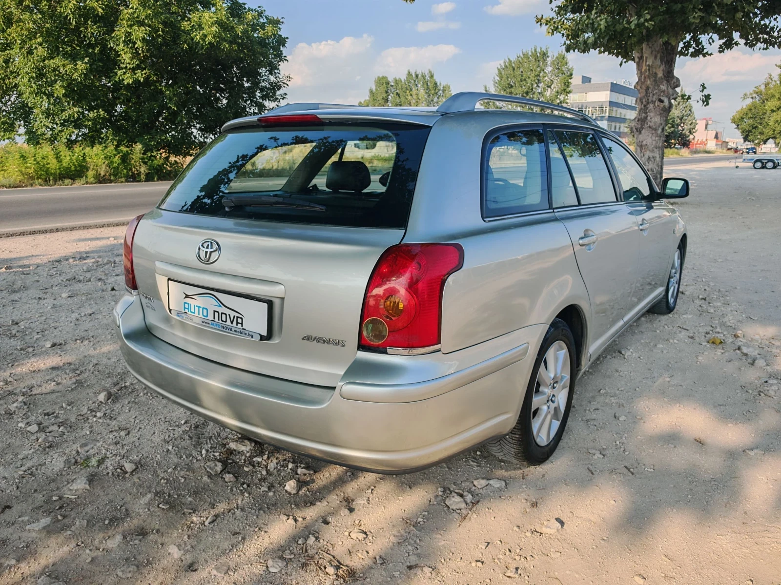 Toyota Avensis 1.8 129 К.С. БЕНЗИН!КОЖА! - изображение 7