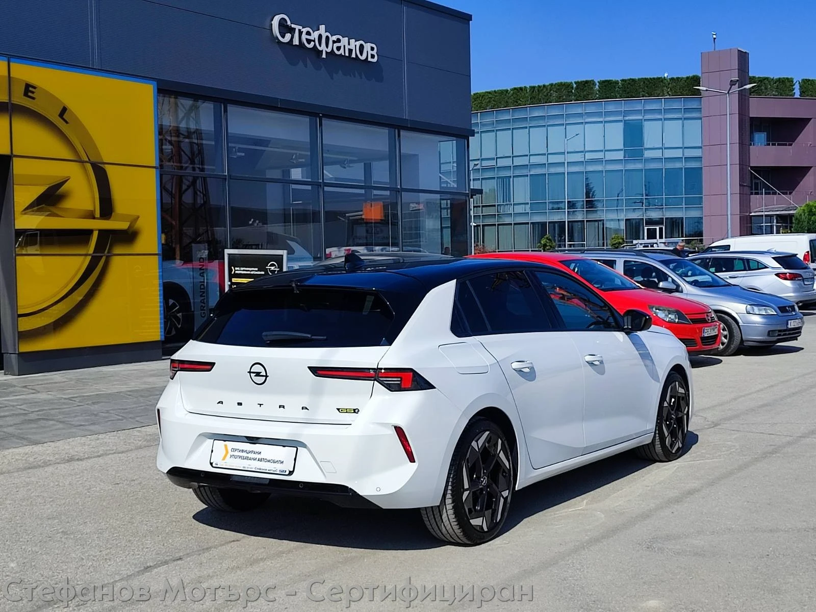 Opel Astra Astra L GSe PHEV (165kW/225 к.с.) AT8 MY23 - изображение 8