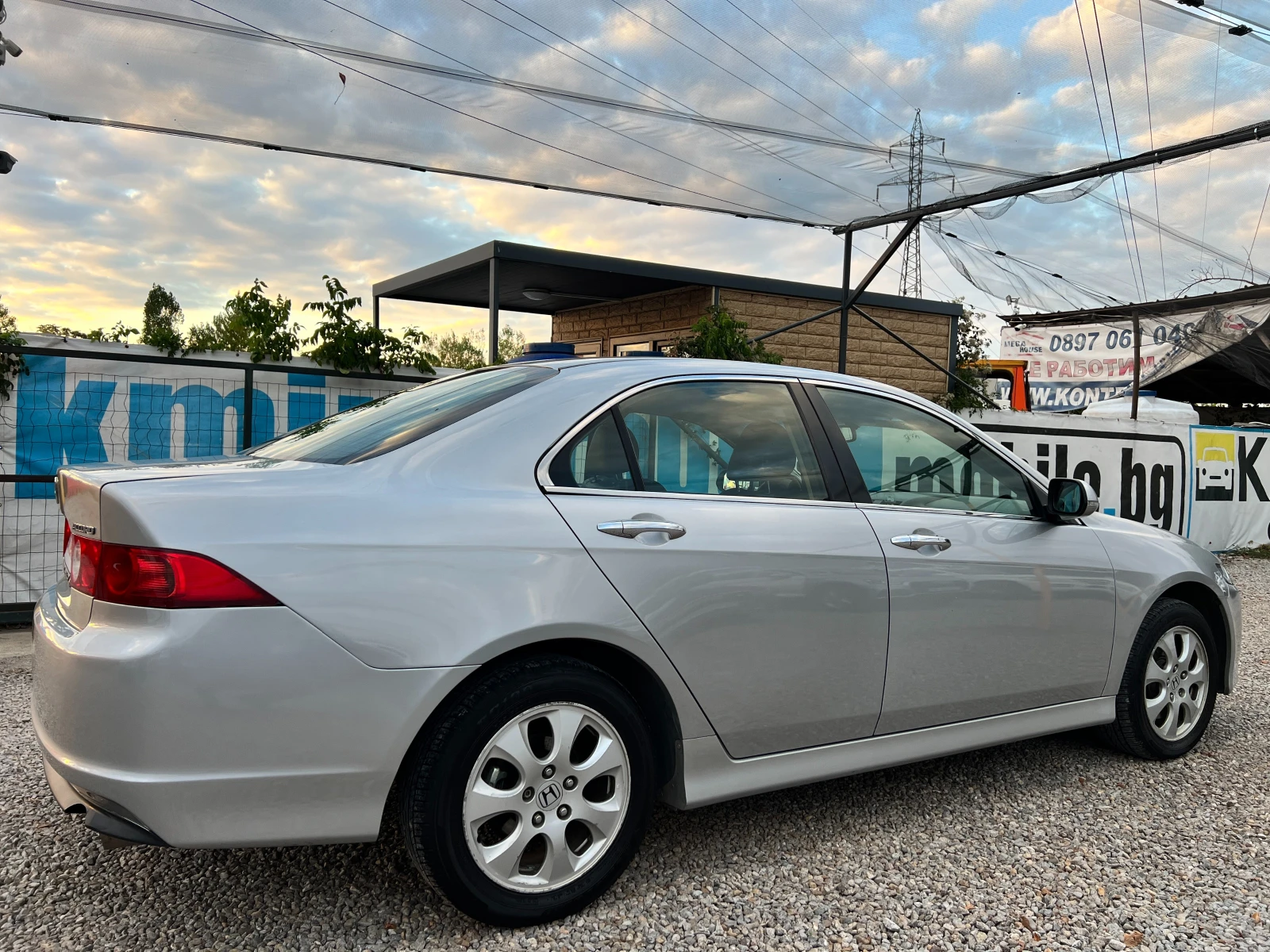 Honda Accord 2.0i 155к.с. AUT/СЕДАН/КОЖА - изображение 4
