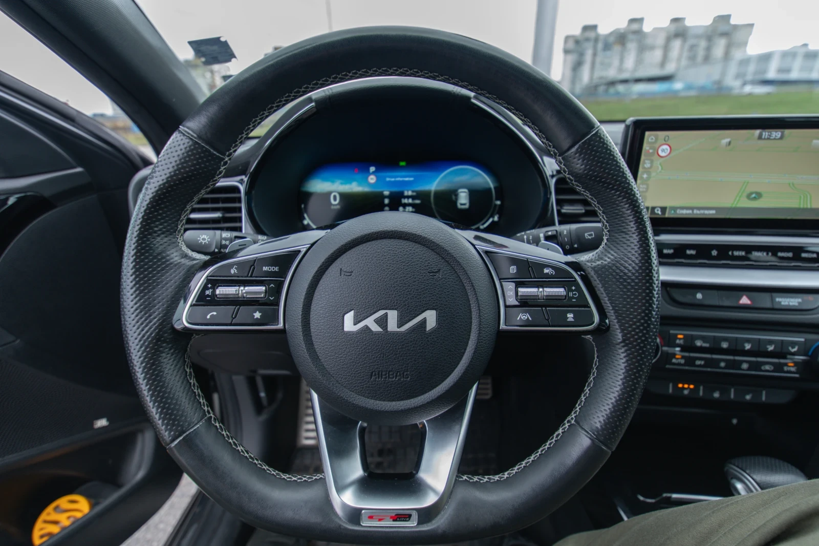 Kia Ceed GT-Line - изображение 6