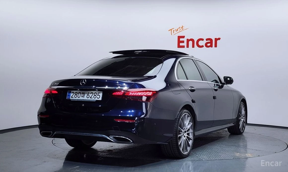 Mercedes-Benz E 350  - изображение 2