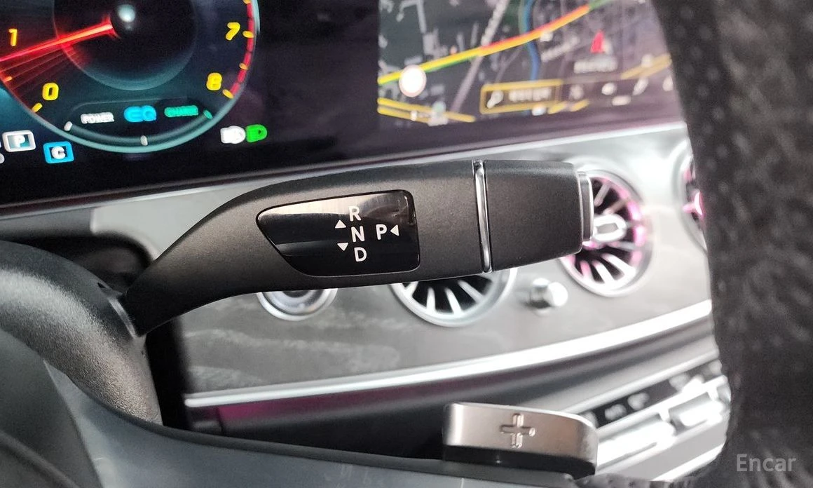 Mercedes-Benz E 350  - изображение 9