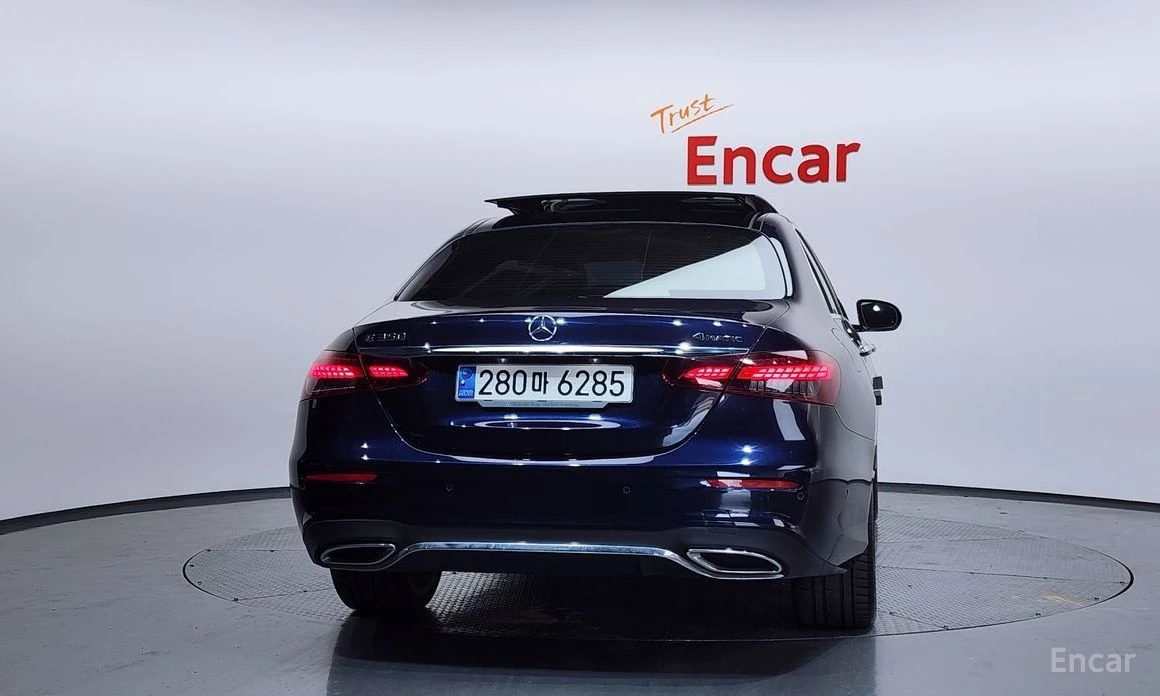 Mercedes-Benz E 350  - изображение 4