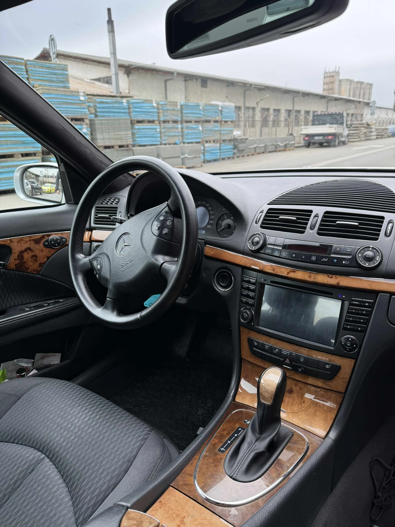 Mercedes-Benz E 220 | Mobile.bg � ����������� 11