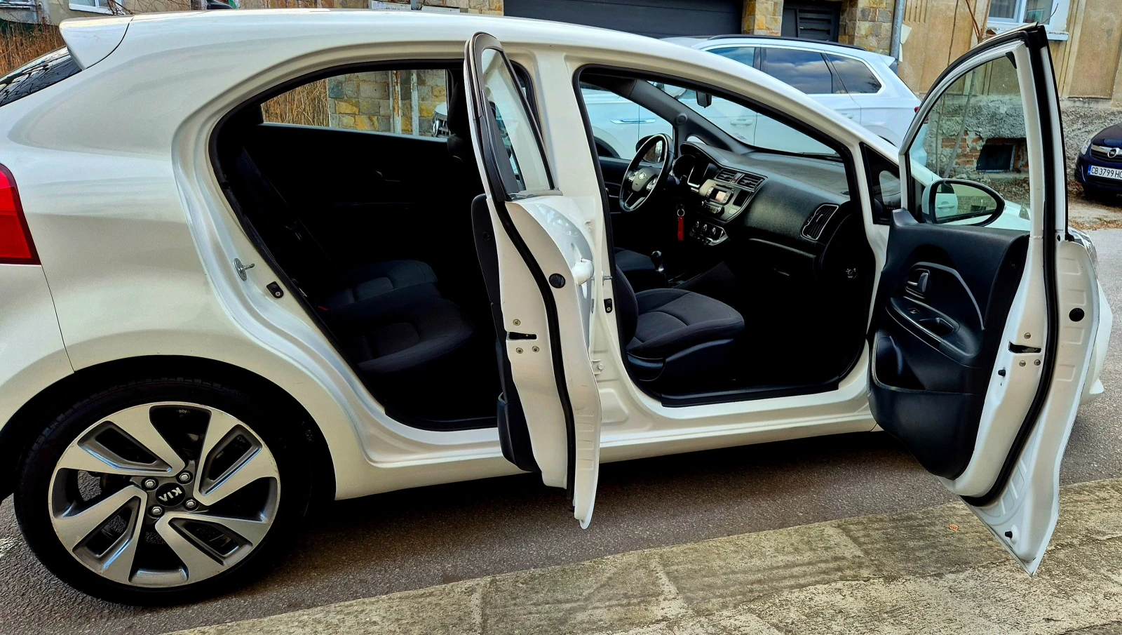 Kia Rio 1.2i- FACE LIFT-LUX-������-��� | Mobile.bg � ����������� 15