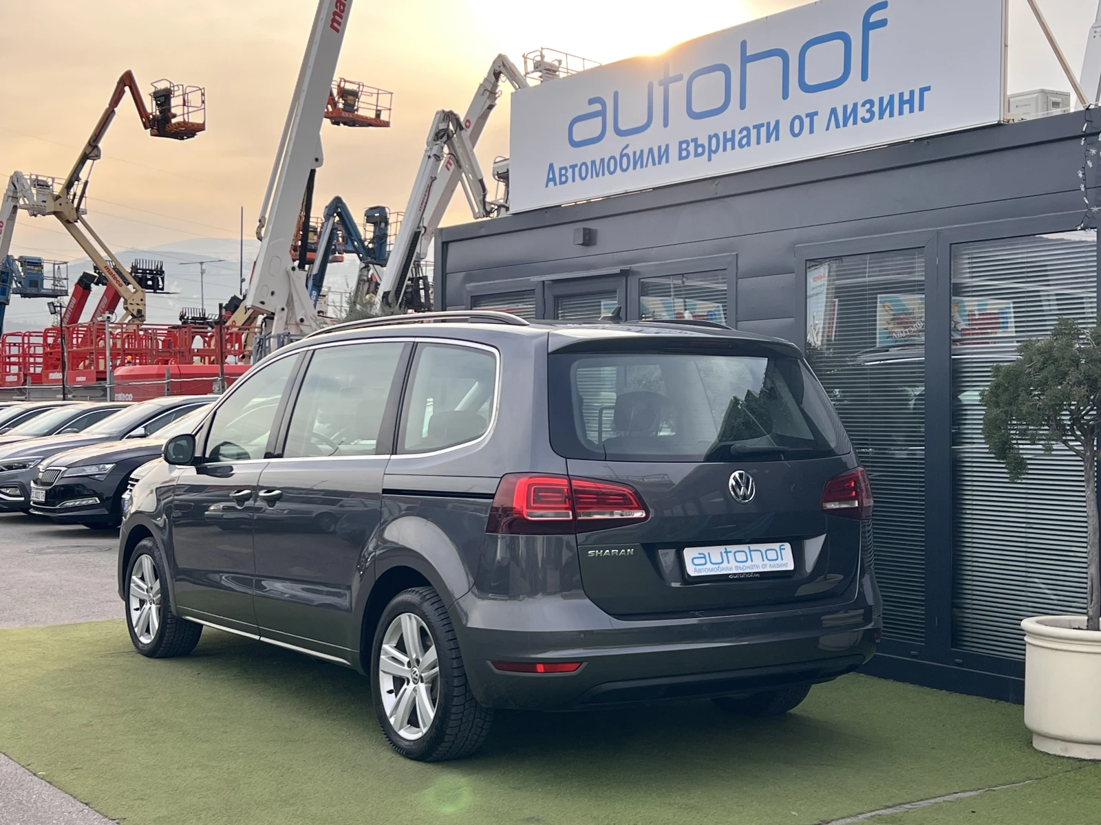 VW Sharan Business+ /1.4TSI/150K.C./7AT - изображение 3