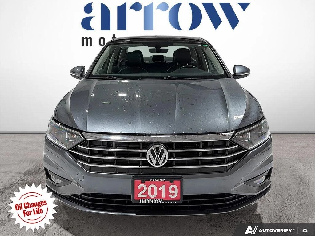 VW Jetta Execline FWD, снимка 3 - Автомобили и джипове - 54342438