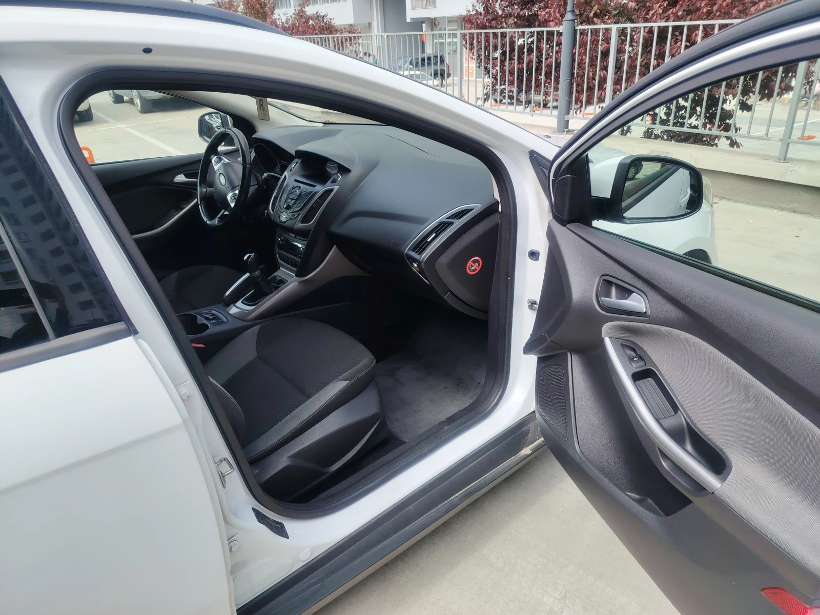 Ford Focus, снимка 6 - Автомобили и джипове - 54395940