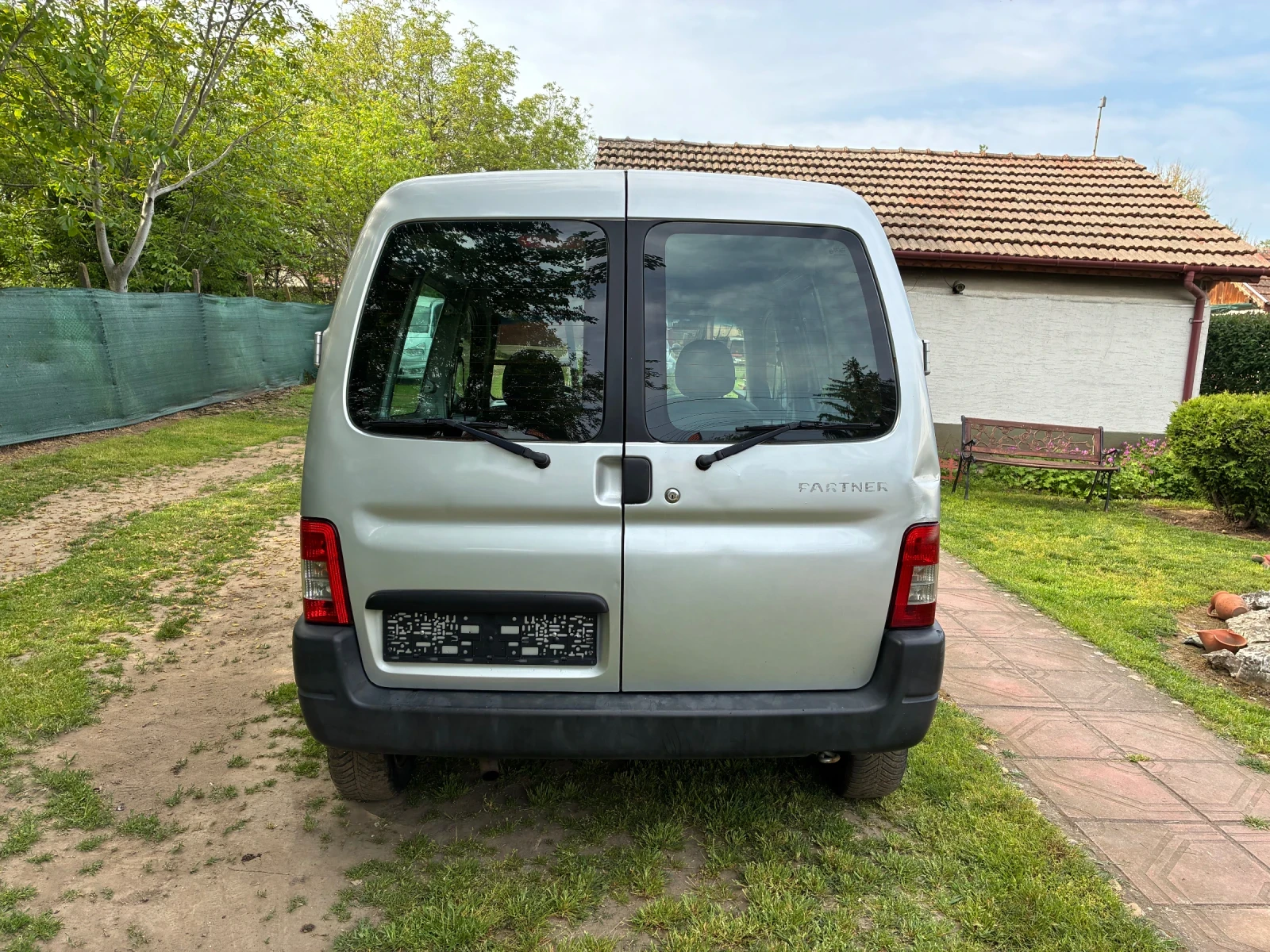 Peugeot Partner КЛИМАТИК, снимка 4 - Автомобили и джипове - 54475925