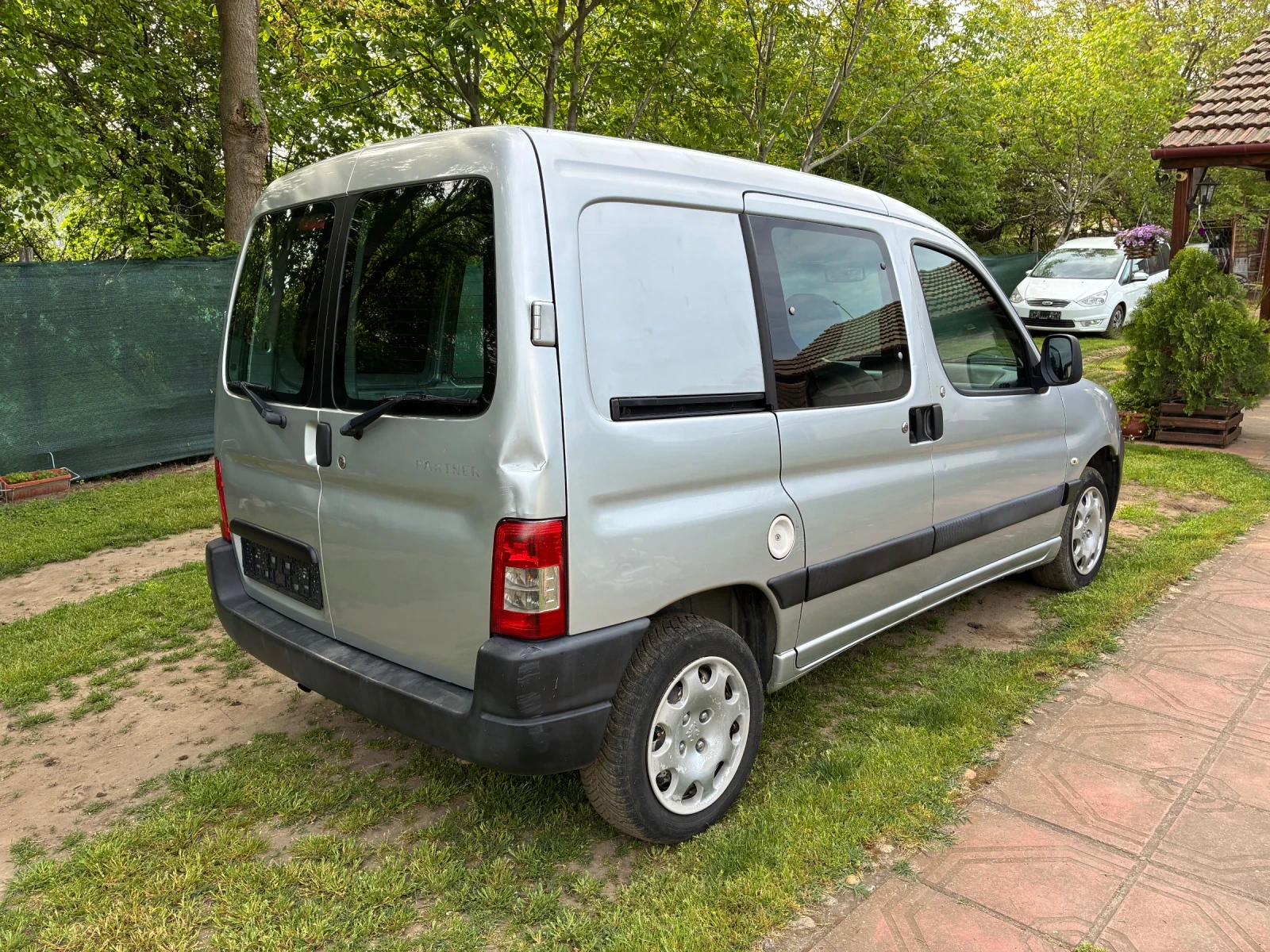 Peugeot Partner КЛИМАТИК, снимка 3 - Автомобили и джипове - 54475925