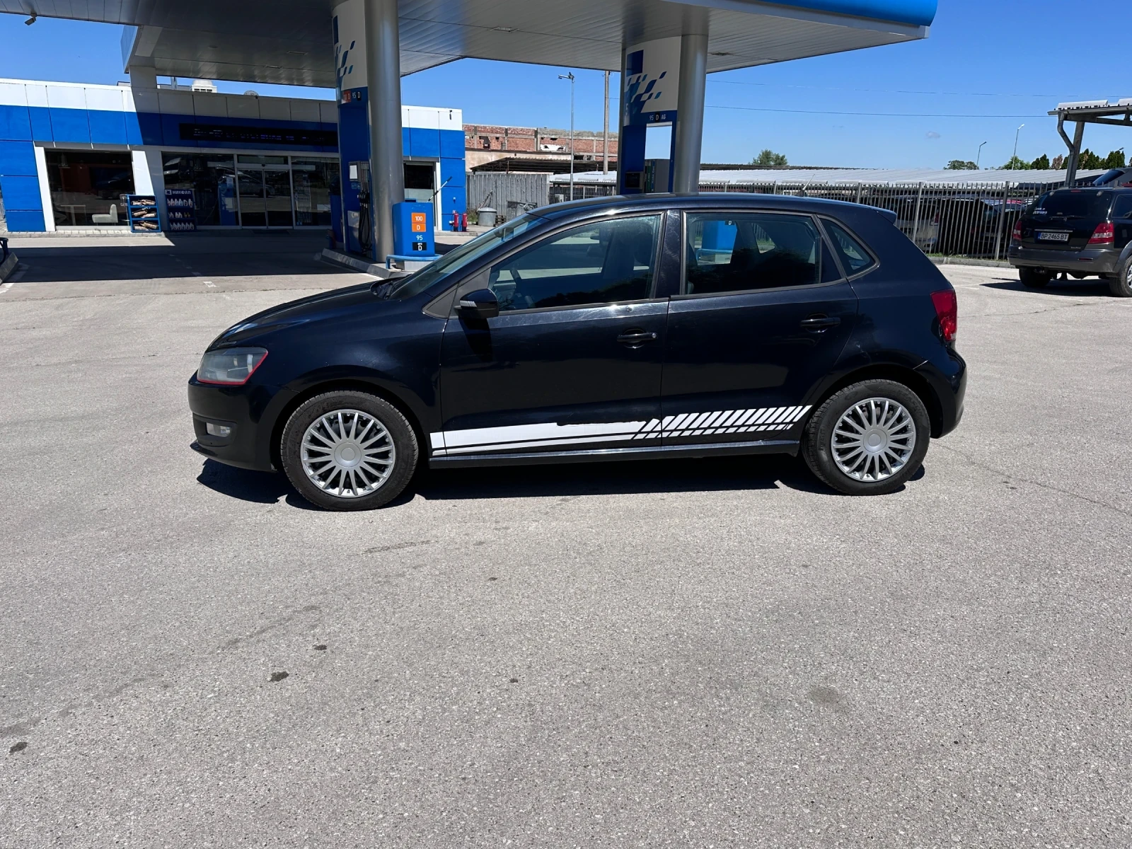 VW Polo 1.2i - КЛИМАТИК, снимка 8 - Автомобили и джипове - 54550235