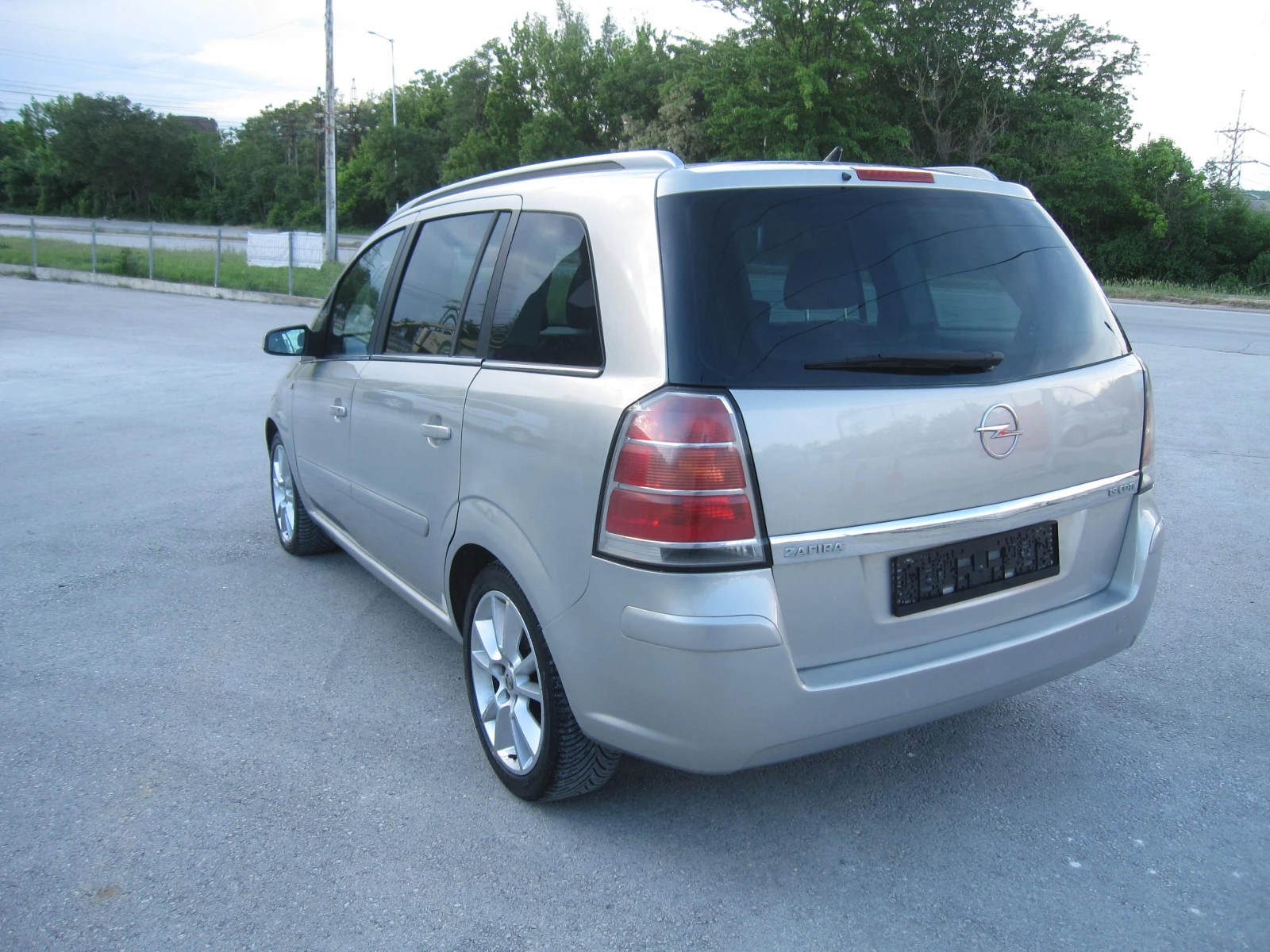 Opel Zafira 7места, Cosmo 1, 9-cdti, снимка 3 - Автомобили и джипове - 54759894