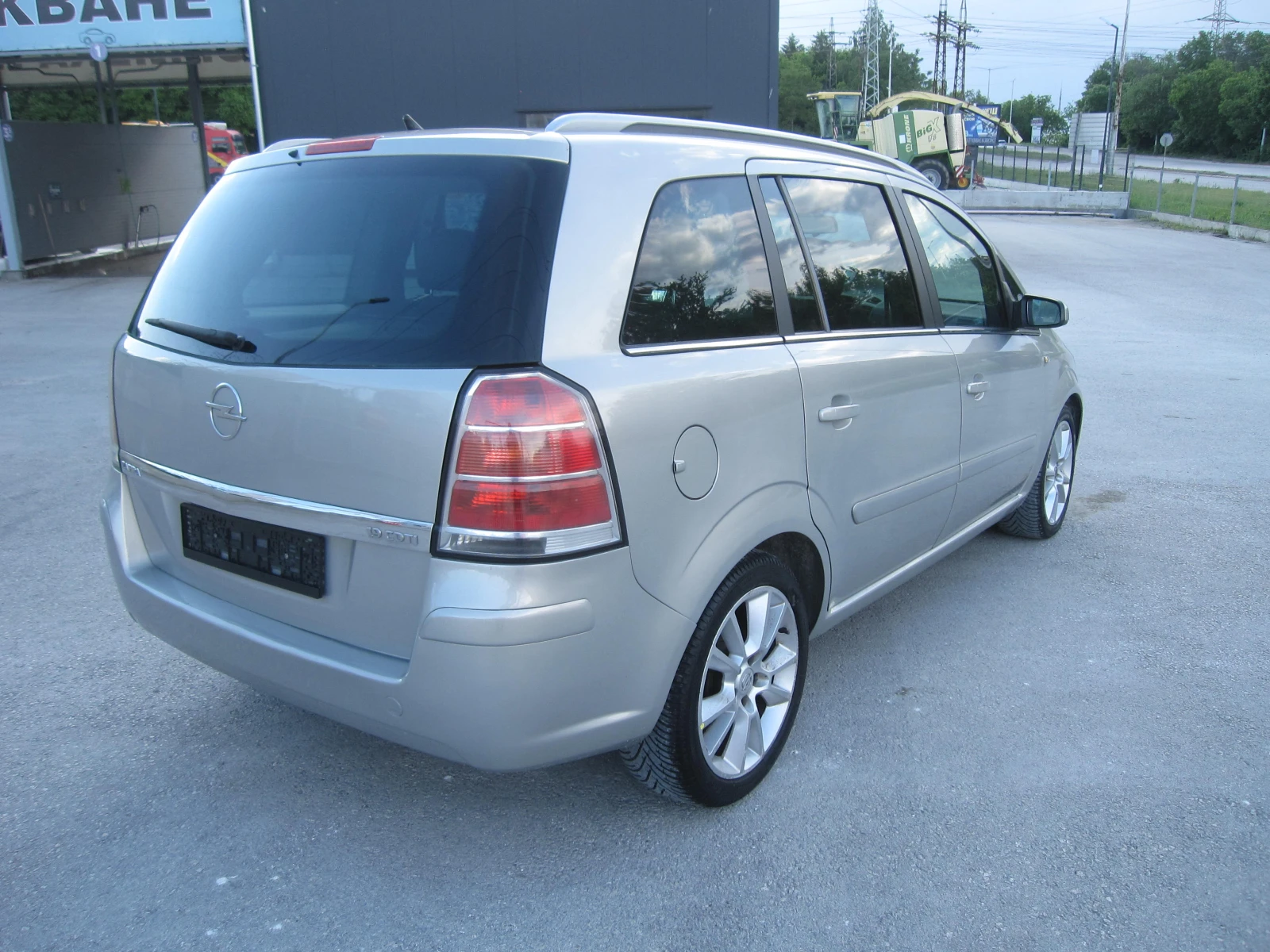 Opel Zafira 7места, Cosmo 1, 9-cdti, снимка 4 - Автомобили и джипове - 54759894