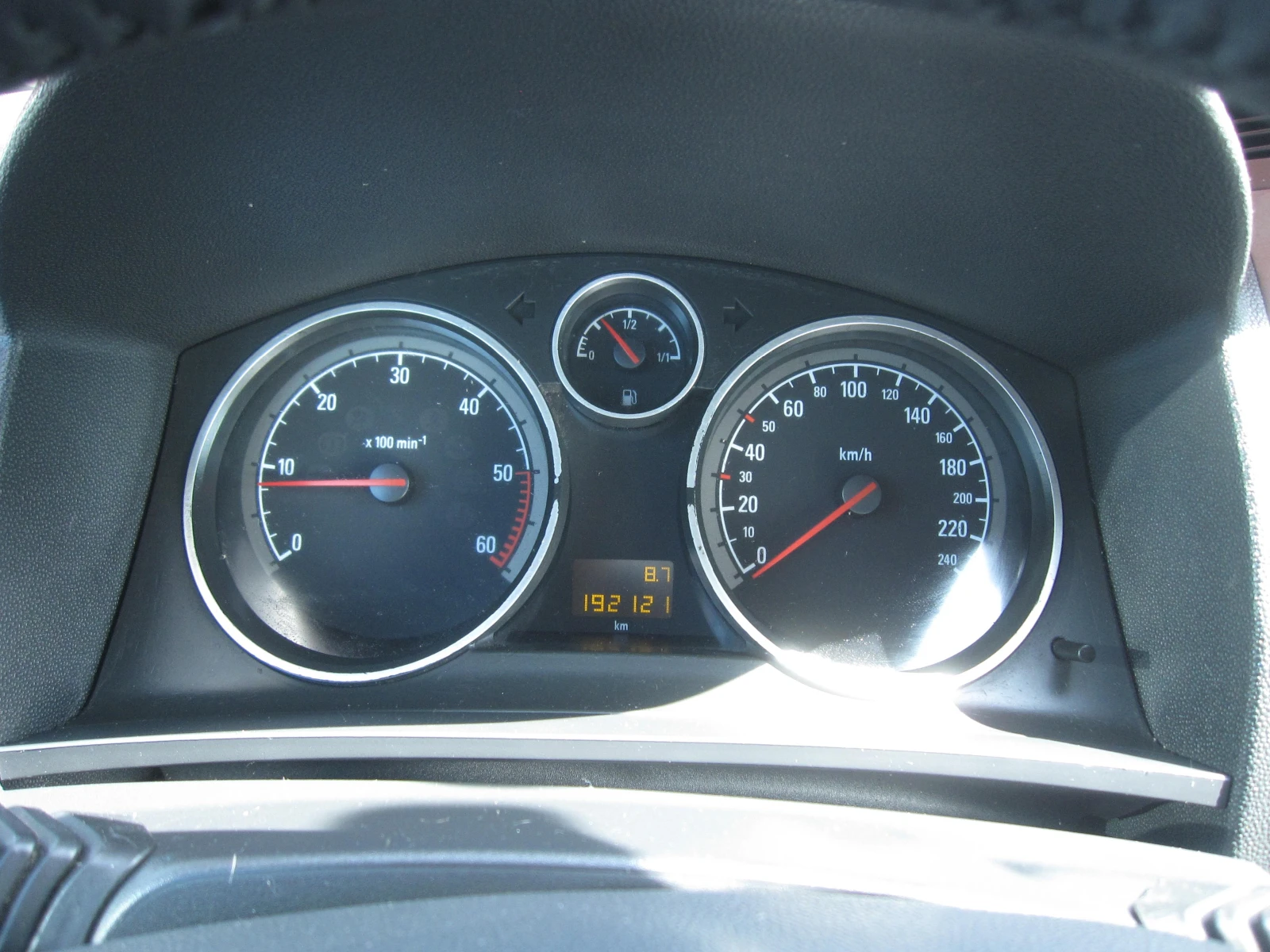Opel Zafira 7места, Cosmo 1, 9-cdti, снимка 7 - Автомобили и джипове - 54759894