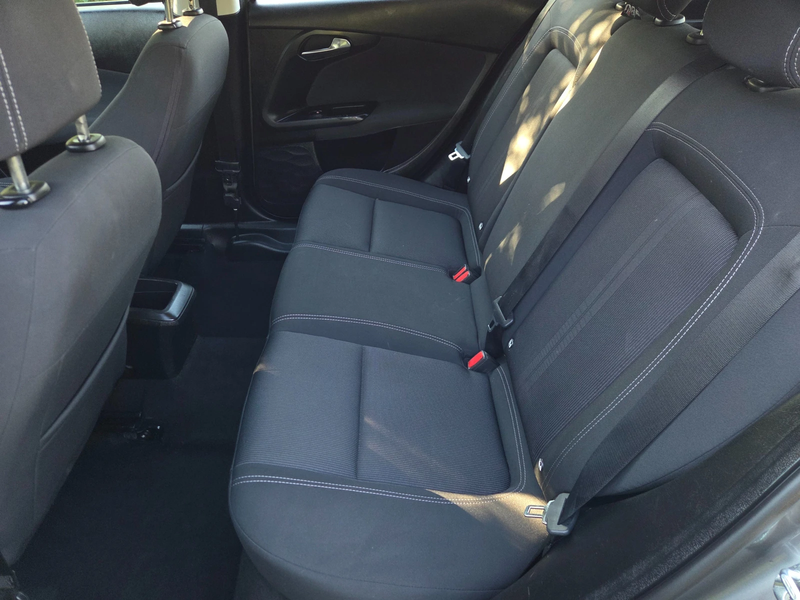 Fiat Tipo 1.6Multijet 2 КСЕНОН* ОТЛИЧЕН* , снимка 8 - Автомобили и джипове - 55236660