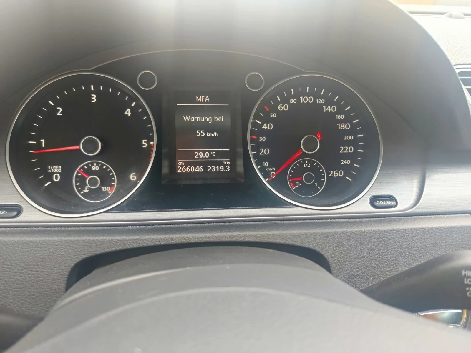 VW Passat В7, снимка 8 - Автомобили и джипове - 55587461