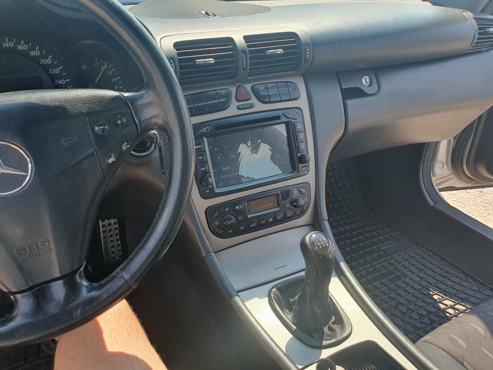 Mercedes-Benz C 220, снимка 11 - Автомобили и джипове - 55710008