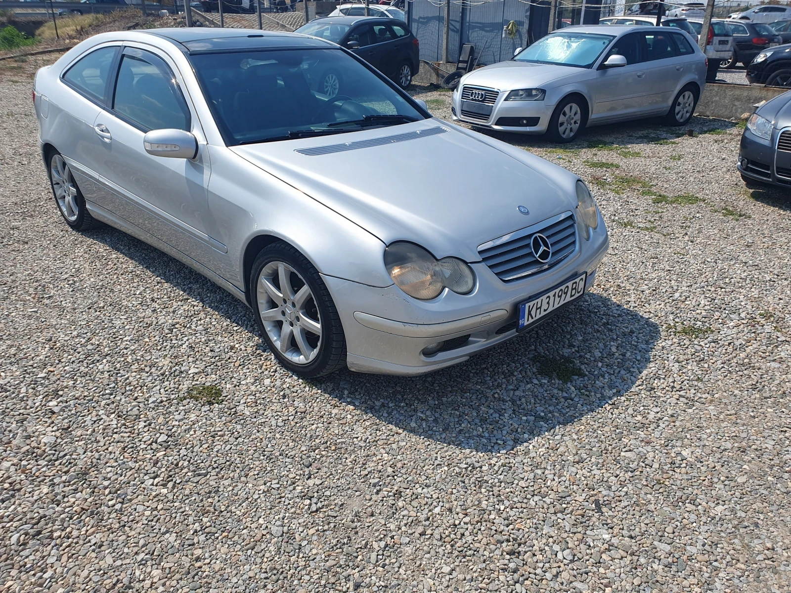 Mercedes-Benz C 220, снимка 2 - Автомобили и джипове - 55710008