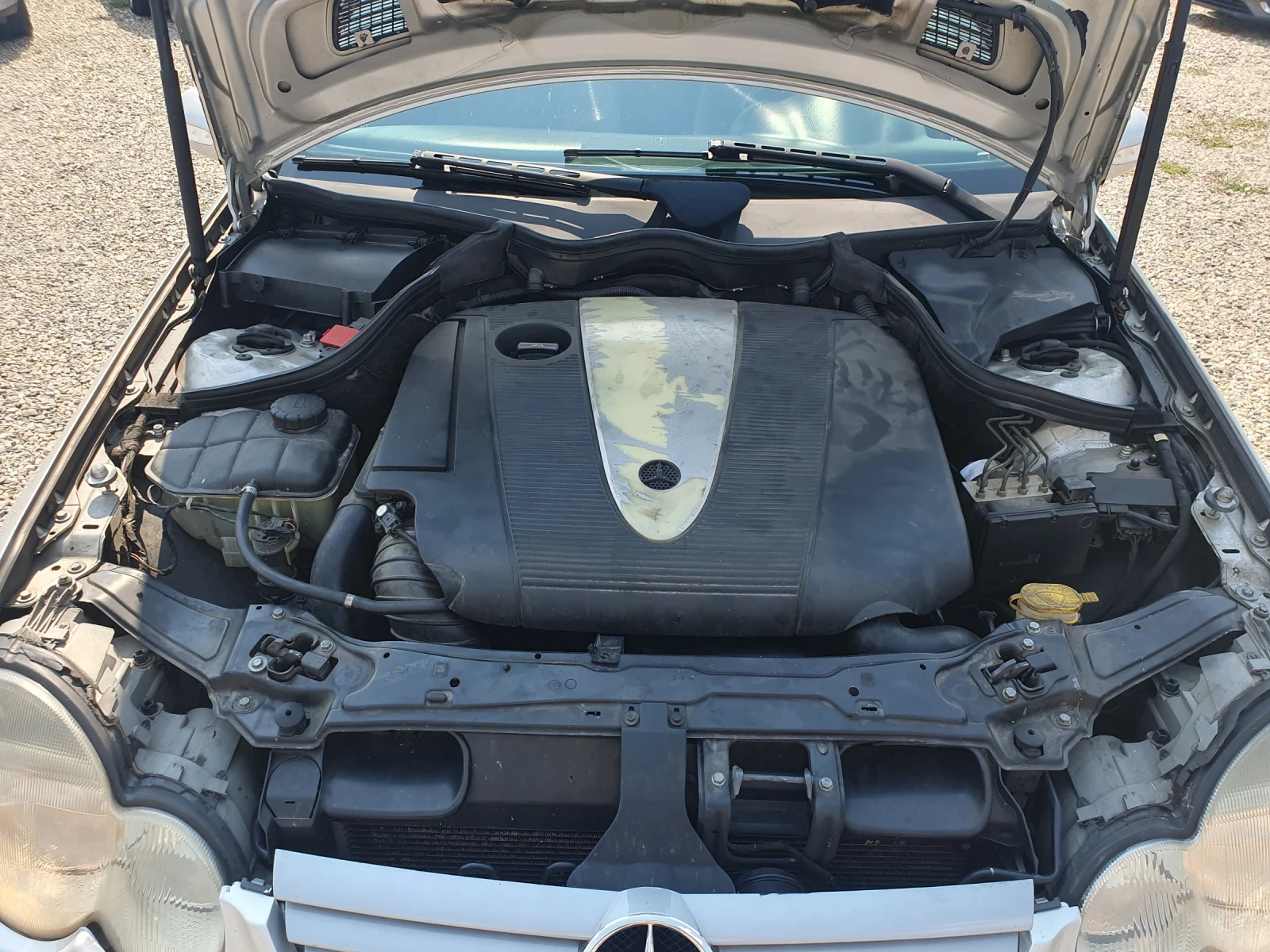 Mercedes-Benz C 220, снимка 13 - Автомобили и джипове - 55710008