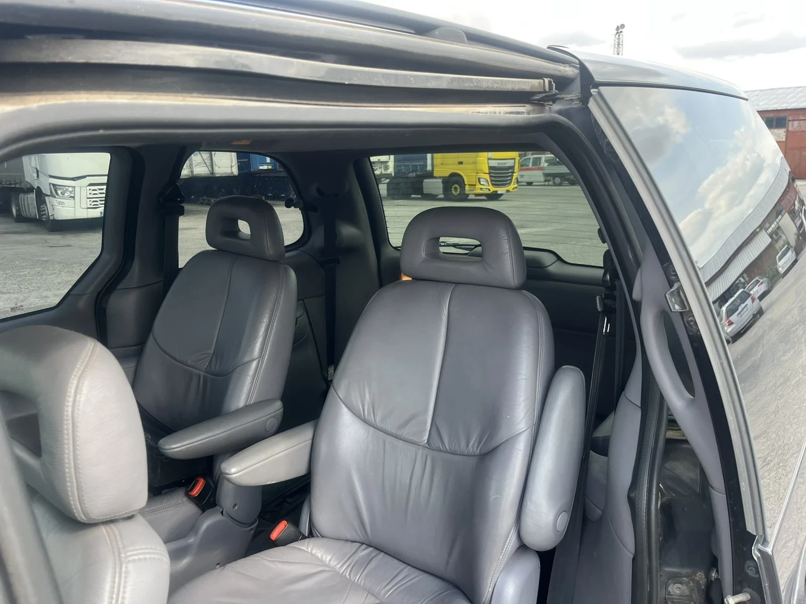 Chrysler Voyager | Mobile.bg � ����������� 2