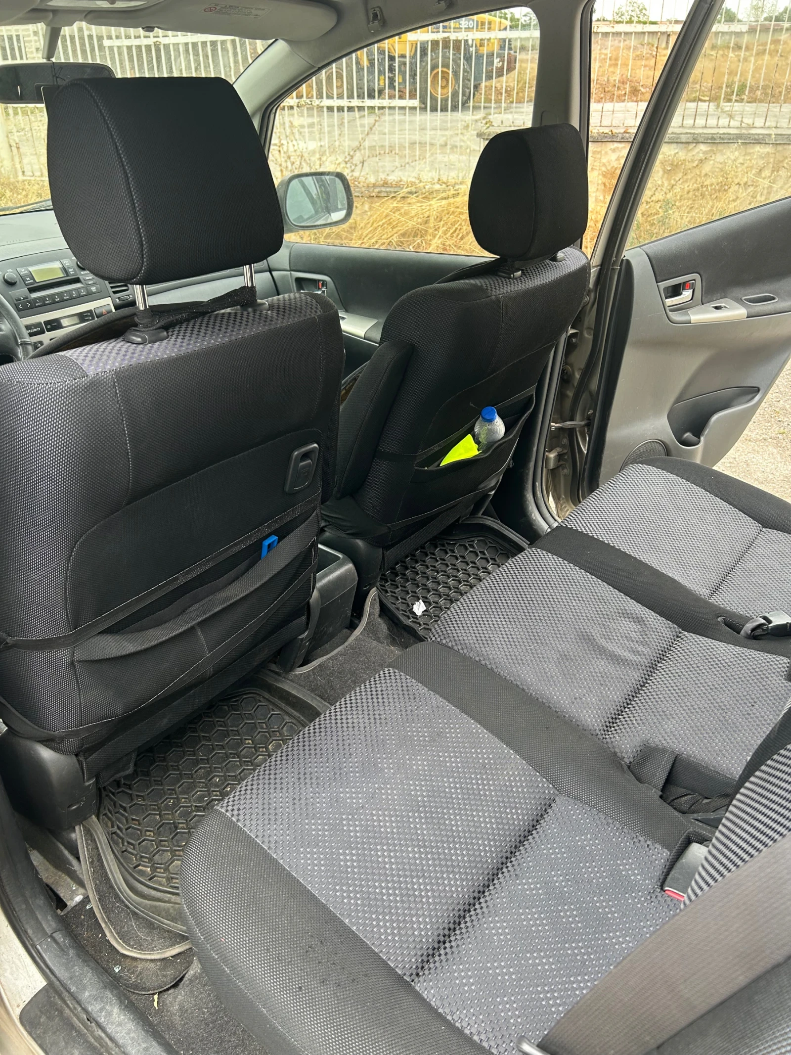 Toyota Corolla verso Corolla verso , снимка 9 - Автомобили и джипове - 55849781