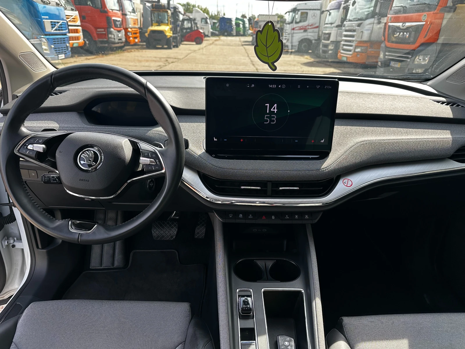 Skoda Enyaq ENYAQ 80, снимка 11 - Автомобили и джипове - 56224544