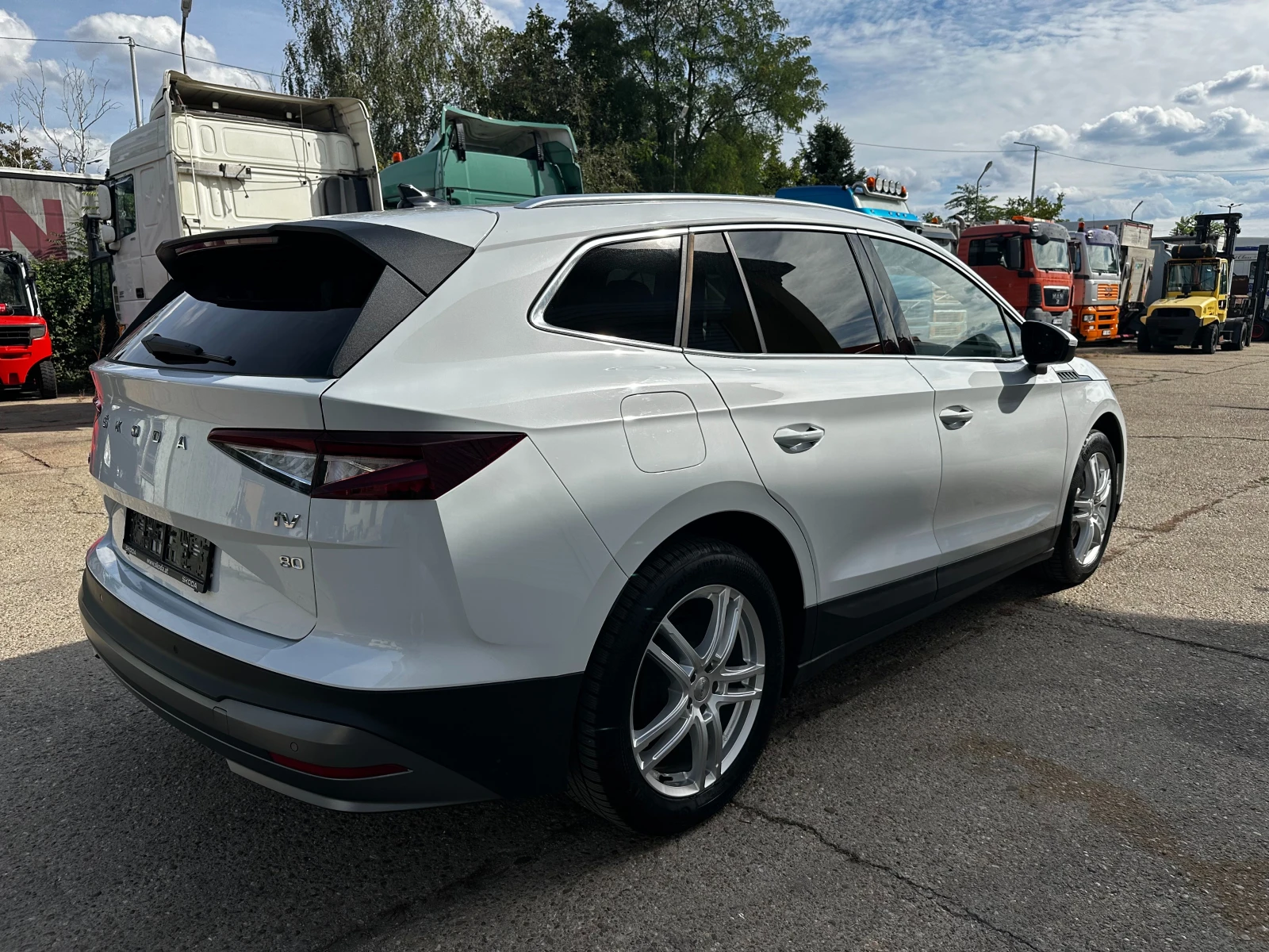 Skoda Enyaq ENYAQ 80, снимка 6 - Автомобили и джипове - 56224544