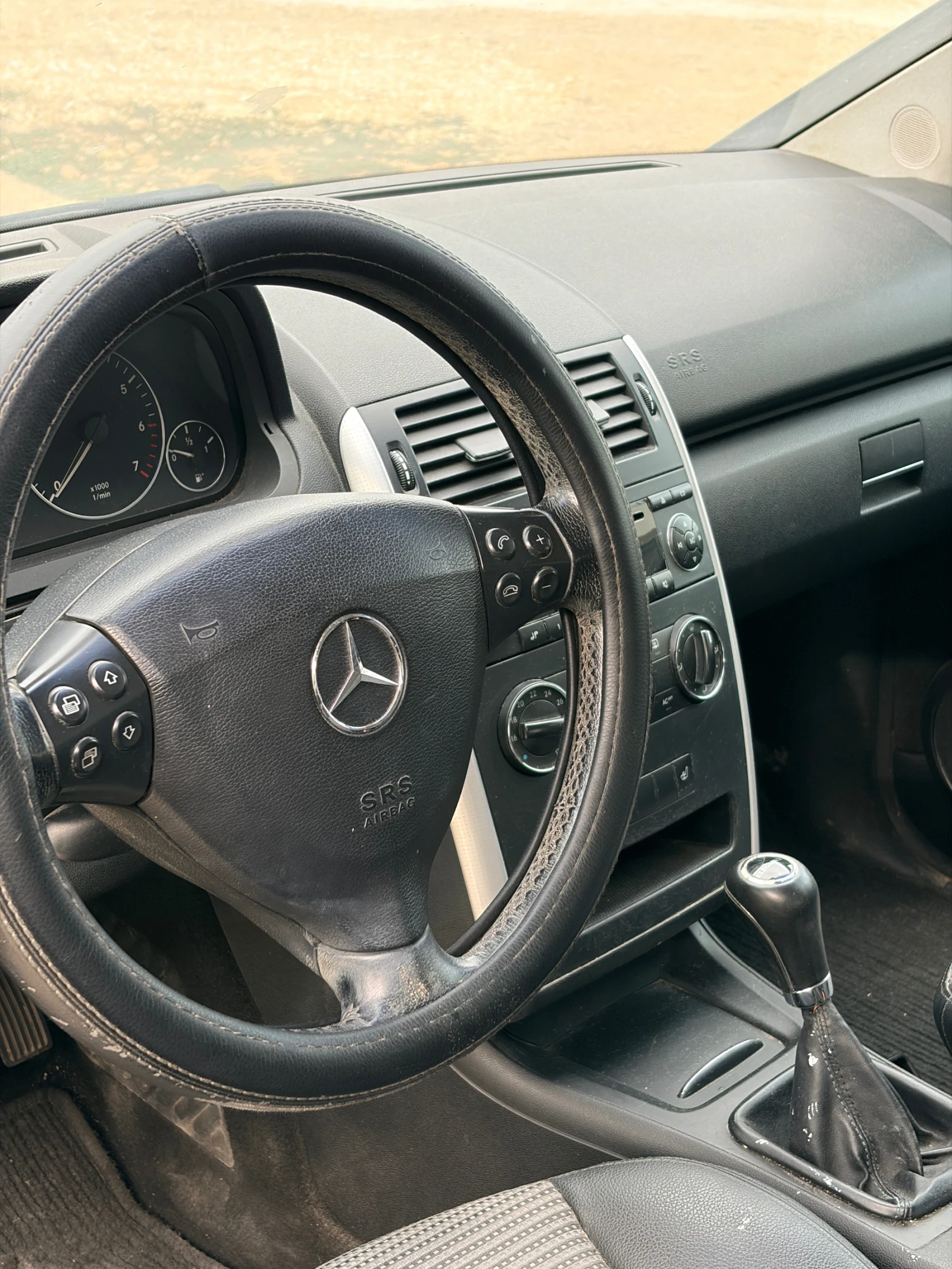 Mercedes-Benz A 150 1.5 i, снимка 10 - Автомобили и джипове - 56246250