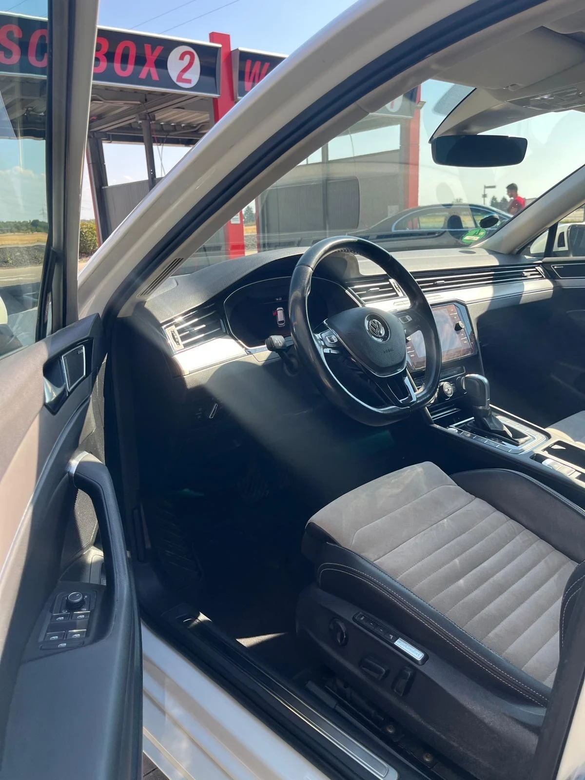 VW Passat highline, снимка 10 - Автомобили и джипове - 56274327