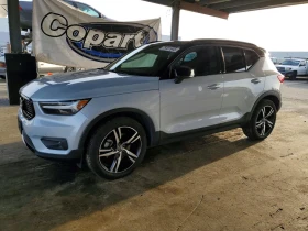 Volvo XC40 T5 R-DESIGN, снимка 1