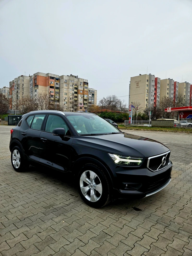 Volvo XC40 XC40 , снимка 1 - Автомобили и джипове - 49306566