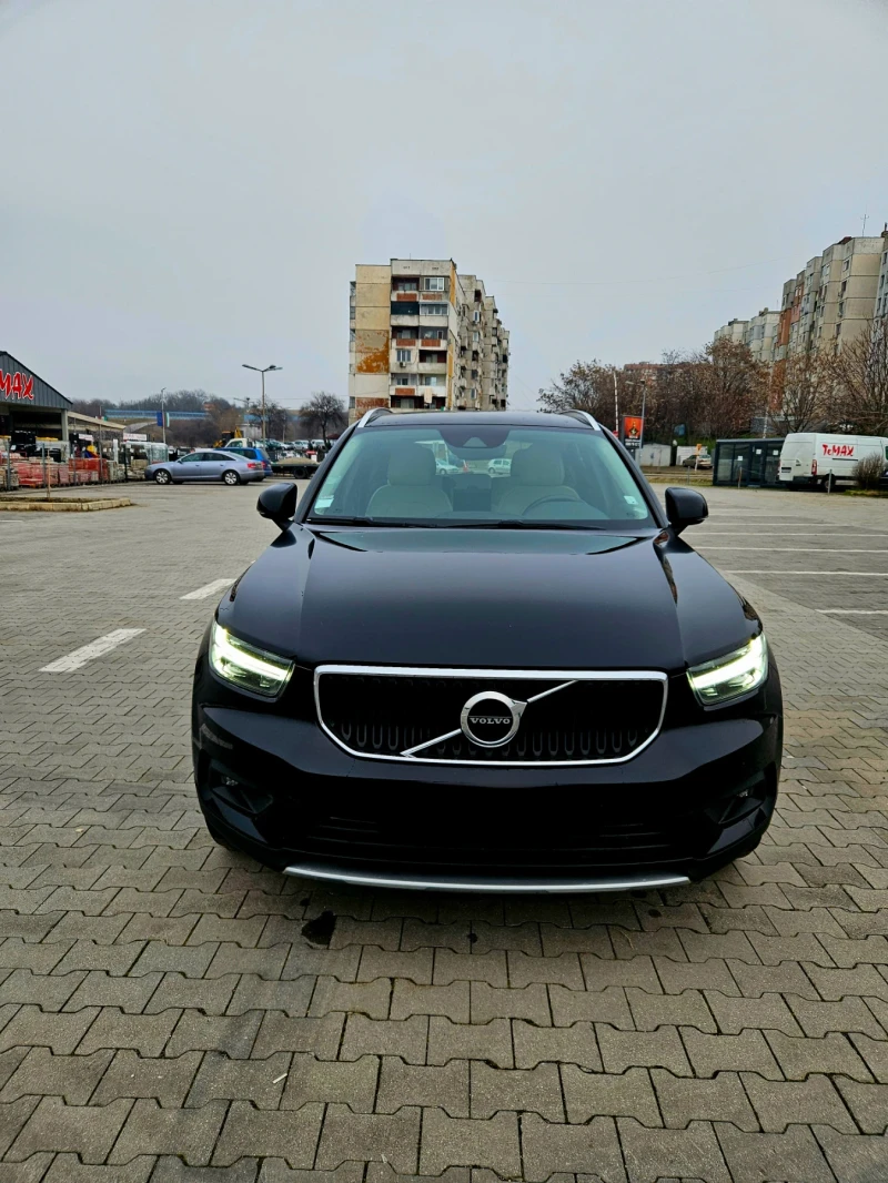 Volvo XC40 XC40 , снимка 2 - Автомобили и джипове - 49306566