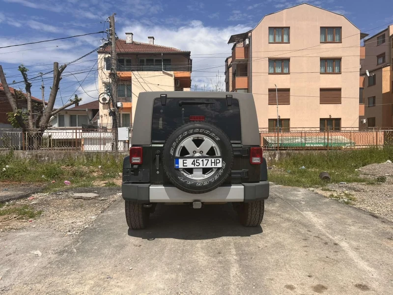 Jeep Wrangler Unlimited Sahara 3.8, снимка 8 - Автомобили и джипове - 51408354