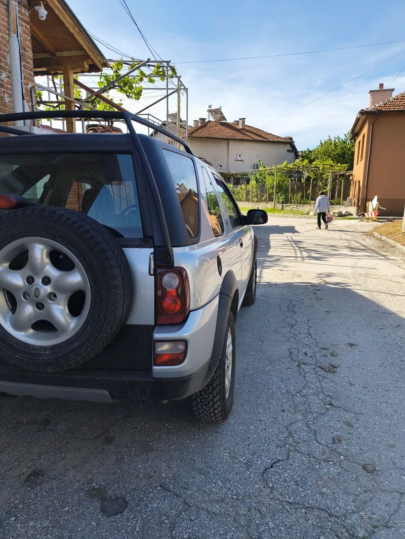 Land Rover Freelander D4, снимка 5 - Автомобили и джипове - 50216518
