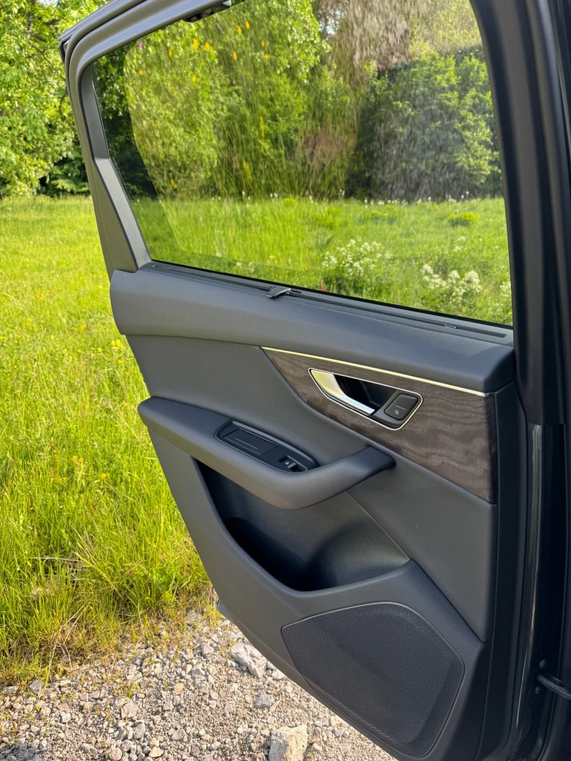 Audi Q7 55TFSI Progressiv S-line Quattro 6+ 1  2 ключа, снимка 15 - Автомобили и джипове - 52310462